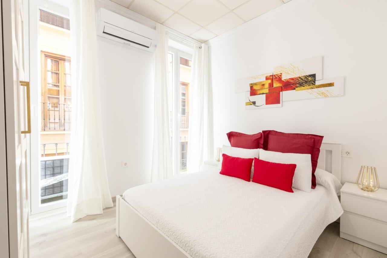 H&H Suite En El Corazon De Granada Eksteriør billede